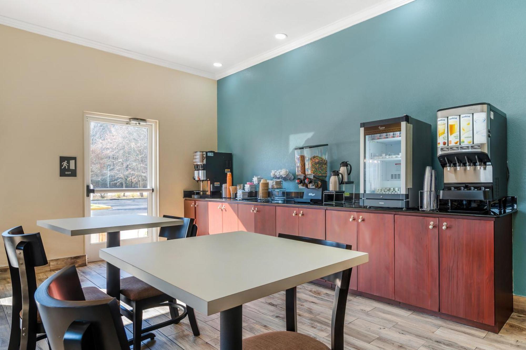 Sleep Inn & Suites Newport News Esterno foto