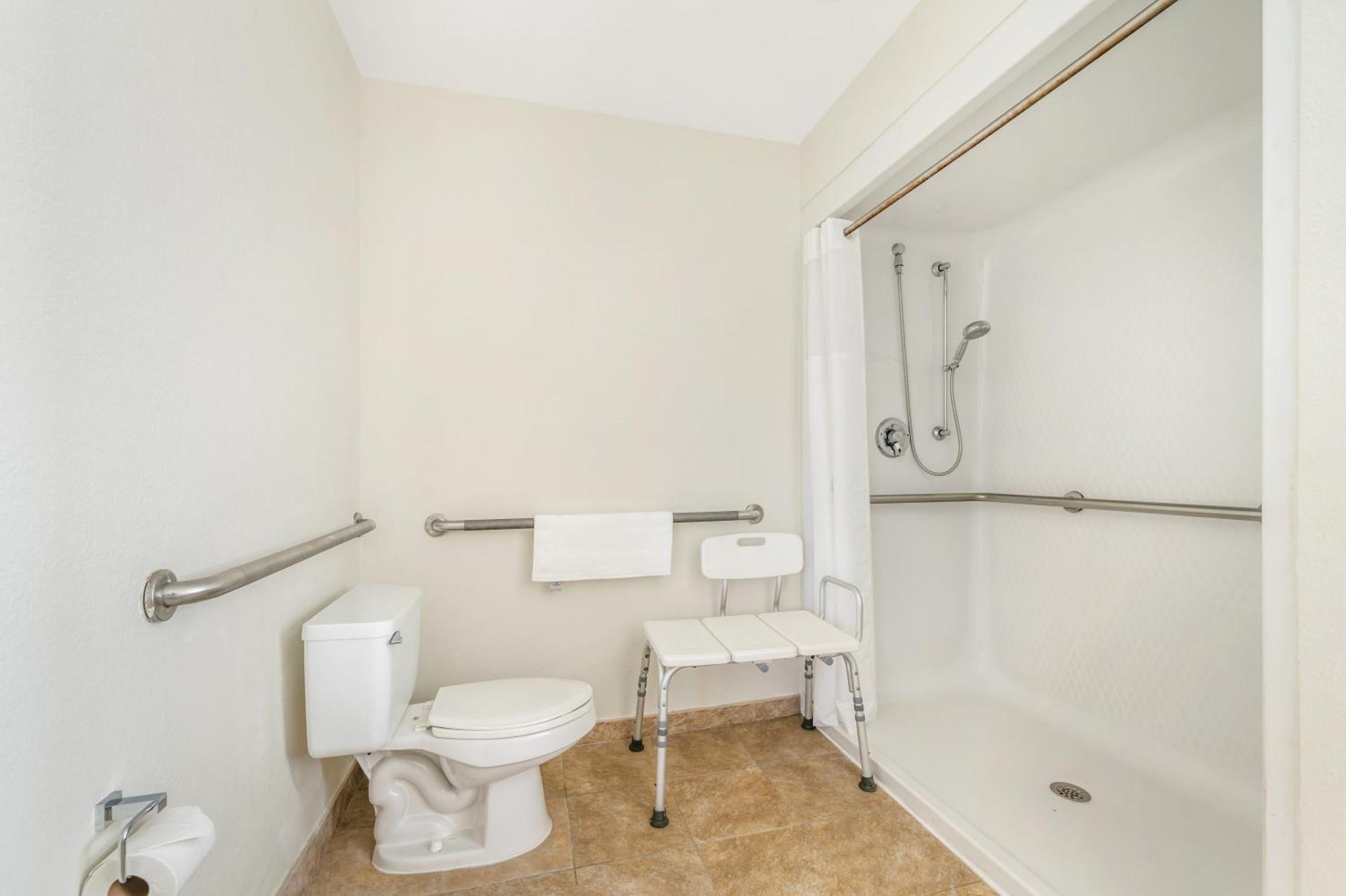Sleep Inn & Suites Newport News Esterno foto