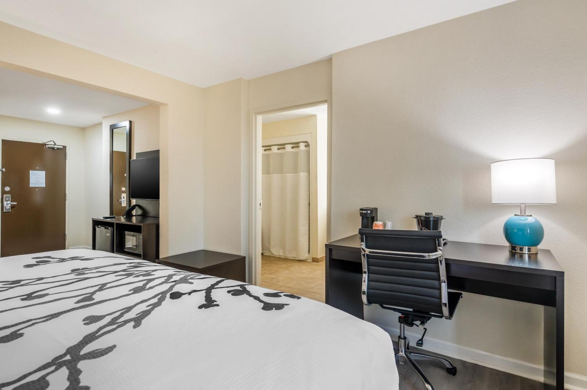 Sleep Inn & Suites Newport News Esterno foto