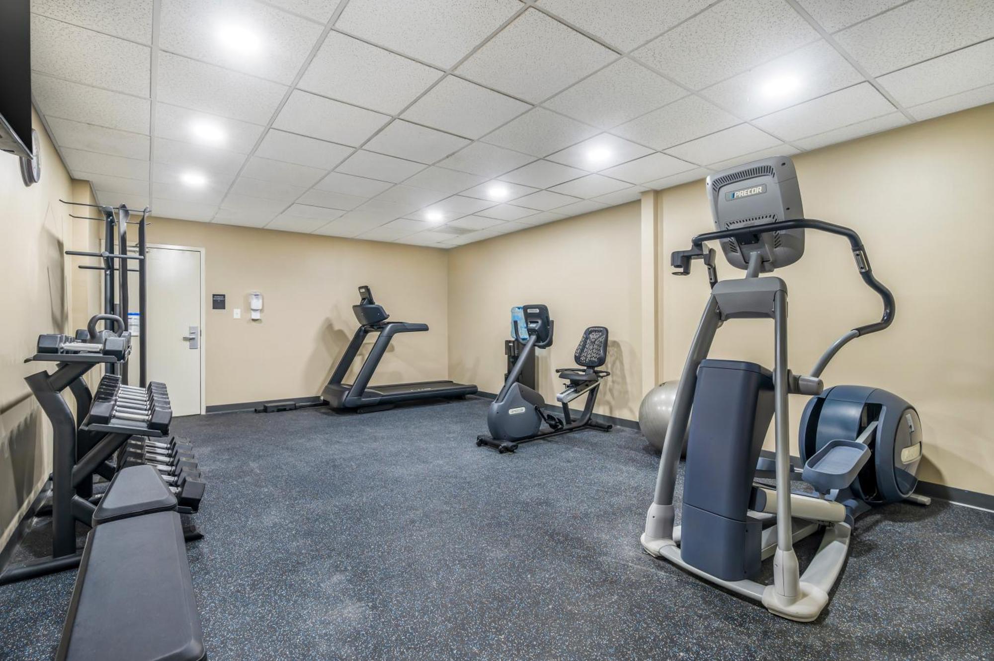 Sleep Inn & Suites Newport News Esterno foto