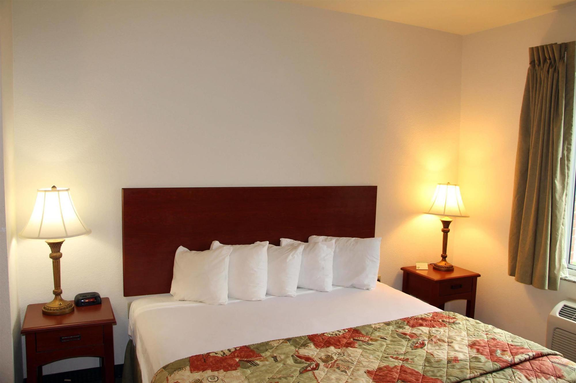 Sleep Inn & Suites Newport News Esterno foto