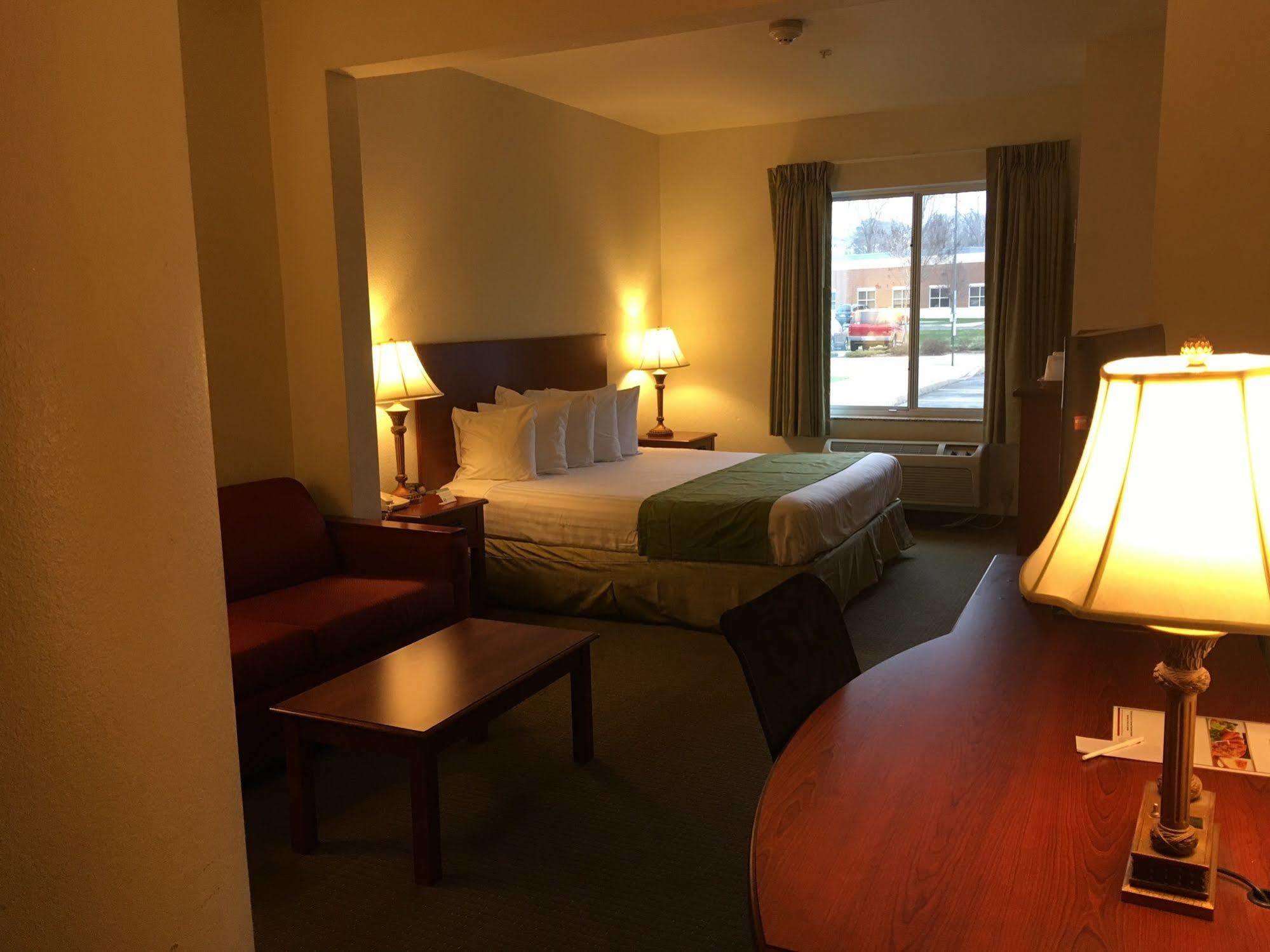 Sleep Inn & Suites Newport News Esterno foto